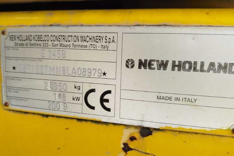 OmecoHub - Immagine NEW HOLLAND E245C